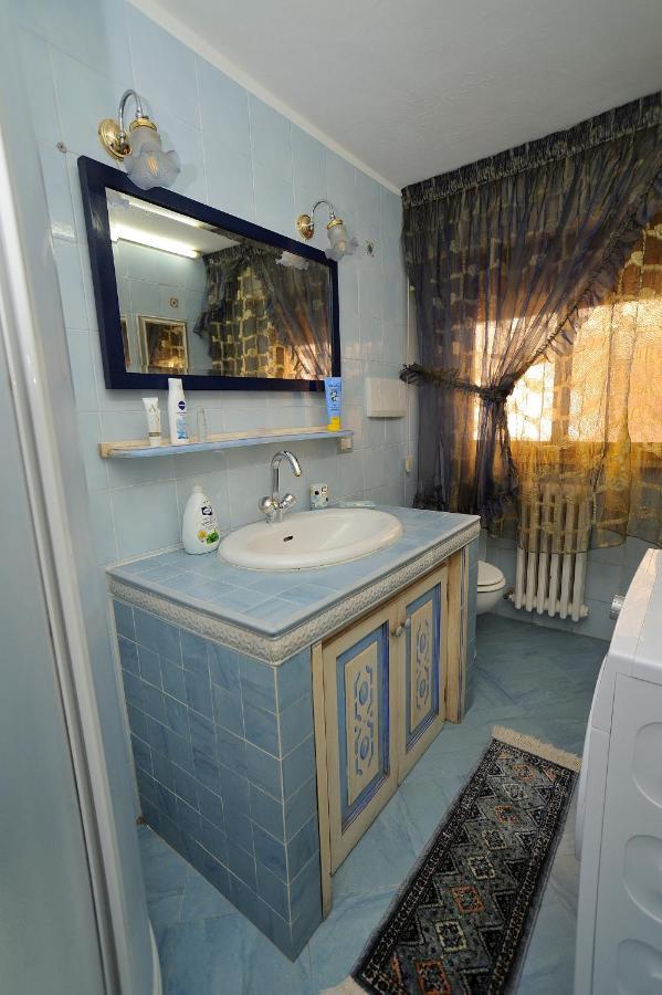 شقة Casa Di Manu مونتيكاتيني تيرمي المظهر الخارجي الصورة